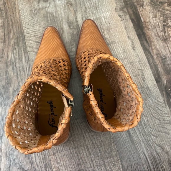 Free People Women's Tan In The Loop Woven Boot Leather - Boho - Festival - New! - Picture 6 of 7